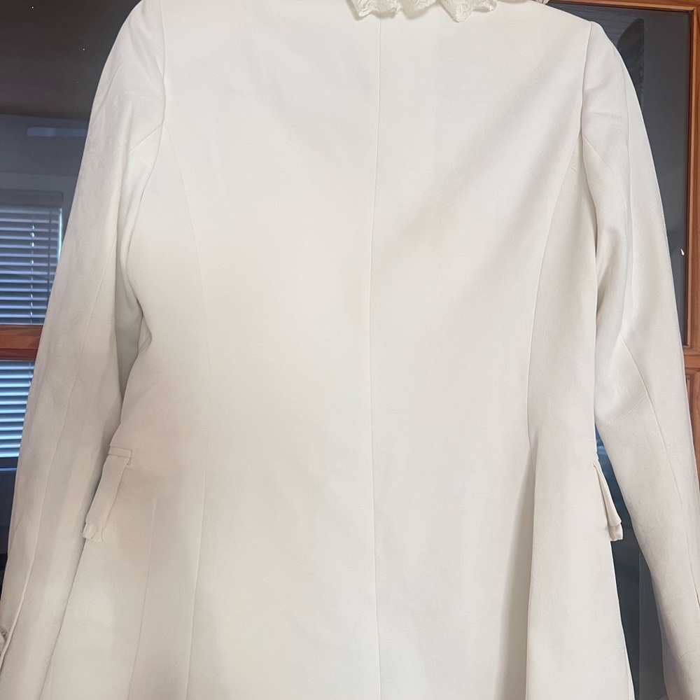Lula Blazer - Picture 9 of 9